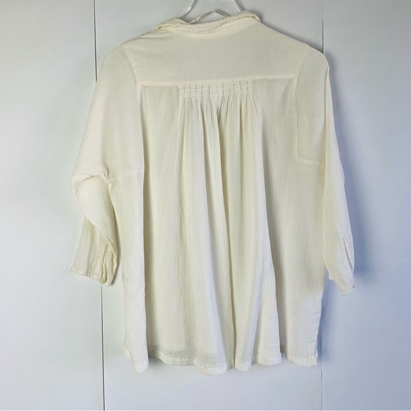 Free People Crinkled Cotton Blouse Floral shoulder embroidery - Picture 9 of 9